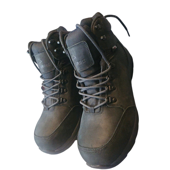 Wolverine Steel toed waterproof boot - Picture 2 of 5